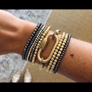 NEW Carabiner Clip Stretch Bracelet